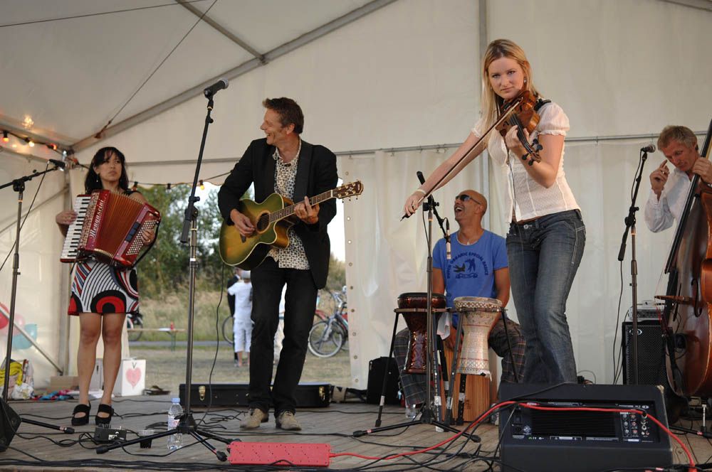 Zwoele avond in het park