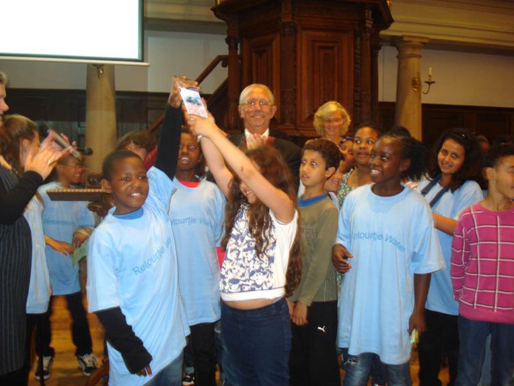 Speeltoestel in Theo van Goghpark