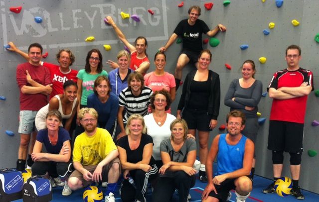 Volleyburg doopt hagelnieuwe sporthal