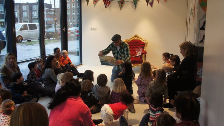 Ook Peter Faber leest voor