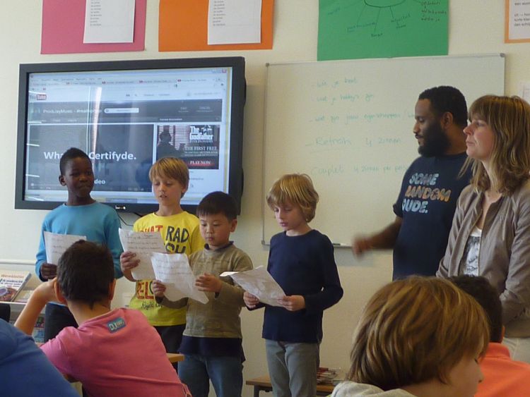 Rapmeester Willie Wartaal op De Zuiderzee