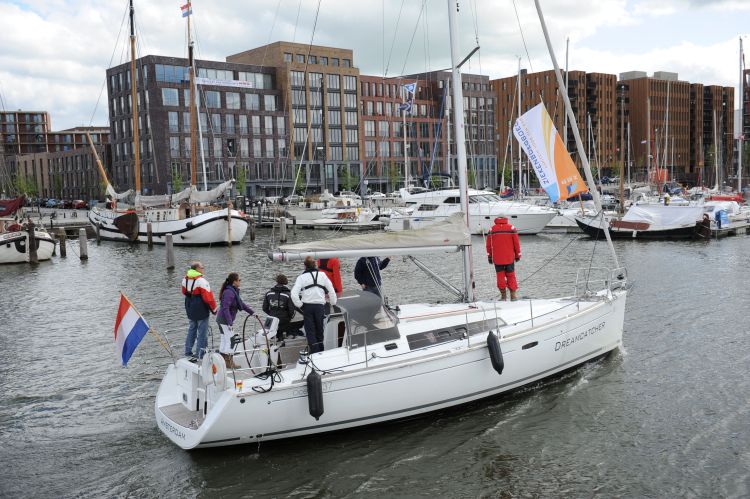 Op de zeilboot van de Ziekenboegboeg, kapitein zijn voor een dag
