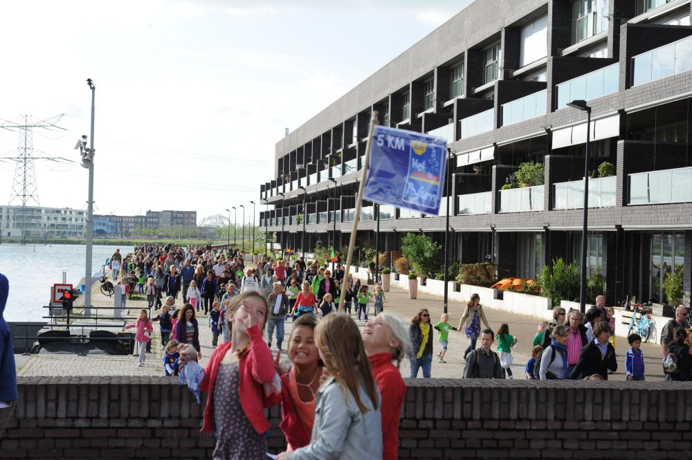 Derde etappe Avondvierdaagse: kilometers meten