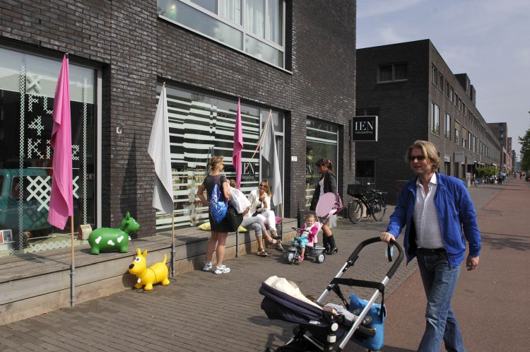 Praten over 10 jaar IJburg