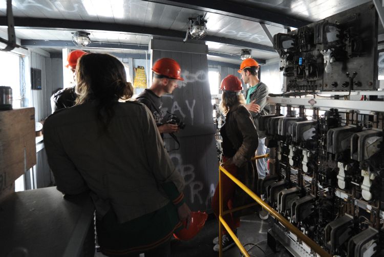 De laatste KNSM-kraan: Kunst of commercie?