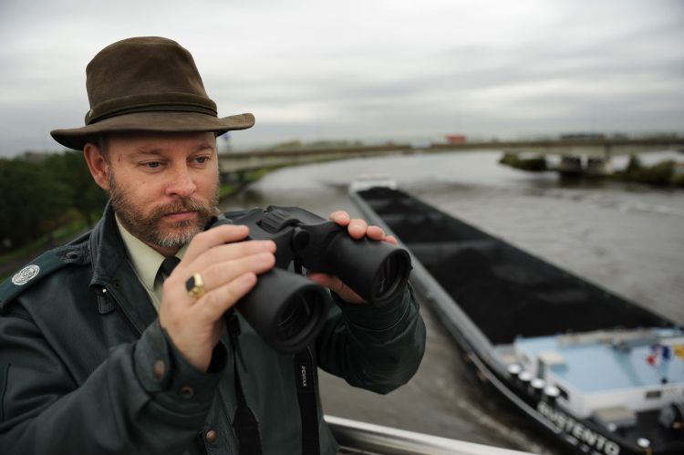 ‘Milieuboeven’ vangen in Oost