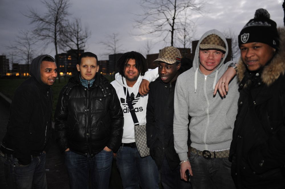 Dit zijn ze, de jongens die de Brug bezorgen