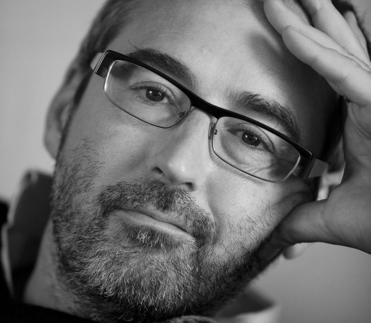 Ronald Giphart in bibliotheek Indische Buurt