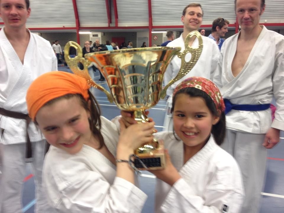 SKCA wint felbegeerde Agerbeek-karatecup