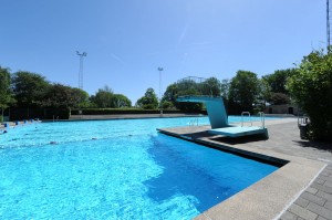 Flevoparkbad, het enige 50 meter-buitenbad in Amsterdam