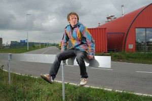 Rode loods wordt duikboot, Magnetico op Zeeburgereiland