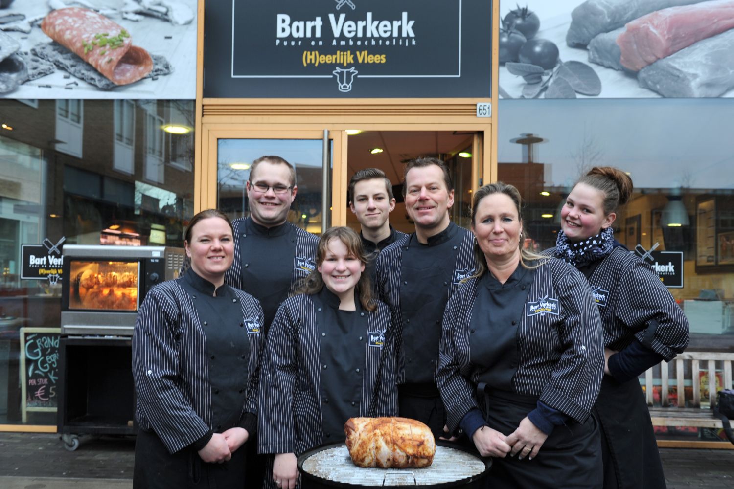 Een nieuwe jas voor scharrelslager Bart Verkerk