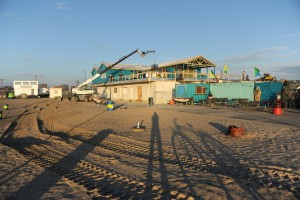 Centrumeiland, Blijburg in aanbouw. De grote opening wordt gevierd op 7 november.