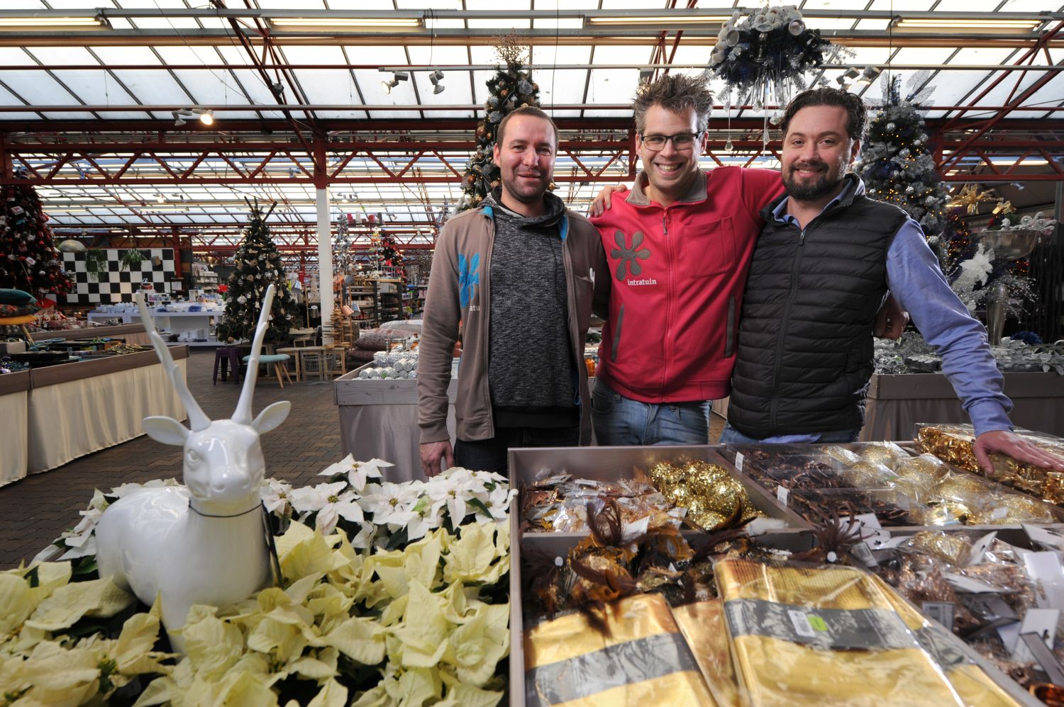 Uitgebreide kerstshow bij Intratuin