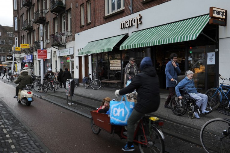 Linnaeusstraat leeft op dankzij Oostpoort