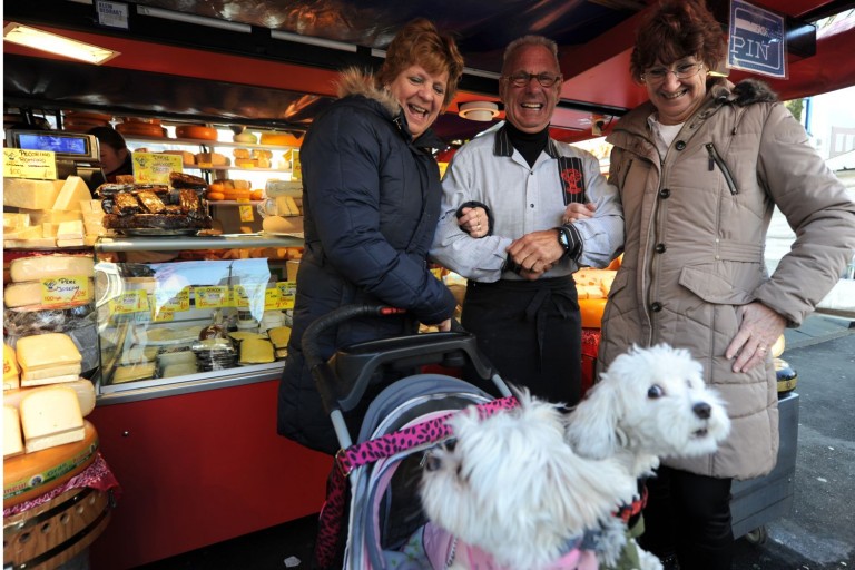 De Dappermarkt is een gatenkaas