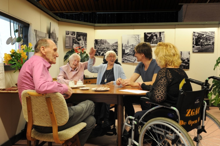 Tijdmachine bezoekt De Open Hof