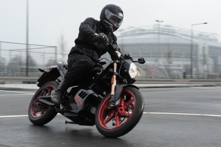 MotoPort viert 70-jarig bestaan met motorevenement