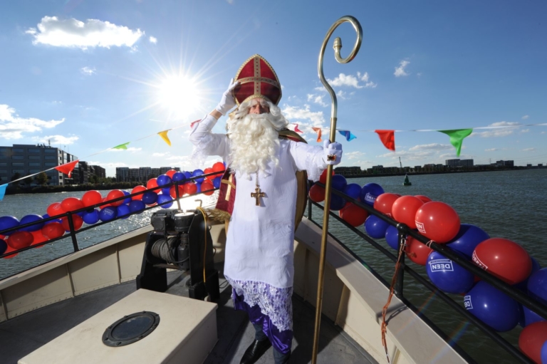Intocht Sinterklaas op IJburg 19 november