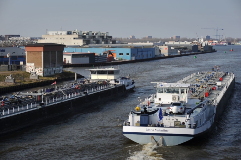Fietsverbinding tussen Zeeburgereiland en Oostelijk Havengebied. Voor of tegen – het ligt er maar aan waar je woont