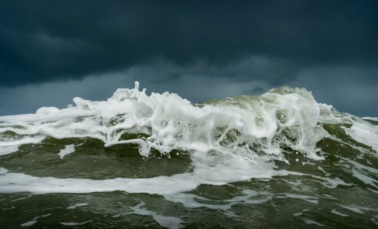 Zeegezichten en topsaxofonist Finn Peters in het Stamhuis