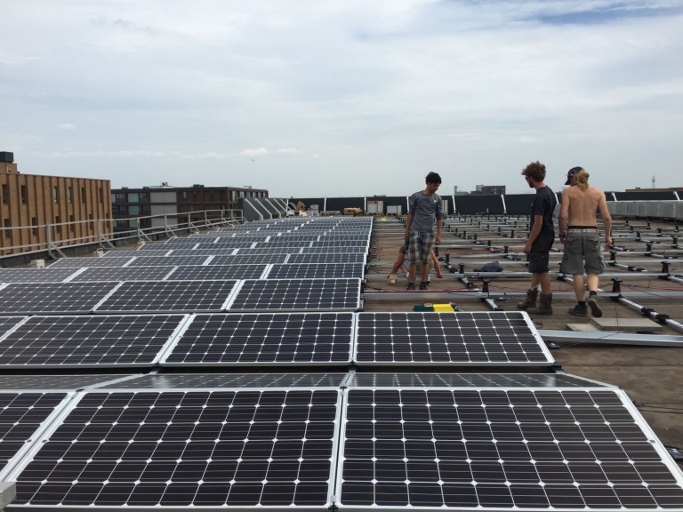 Zonnedak voor IJburg College 2