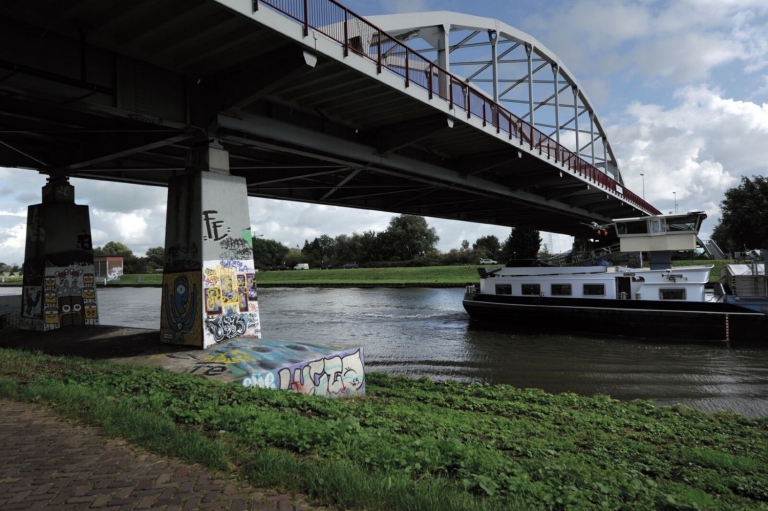 Een brug in de Brug: Amsterdamsebrug