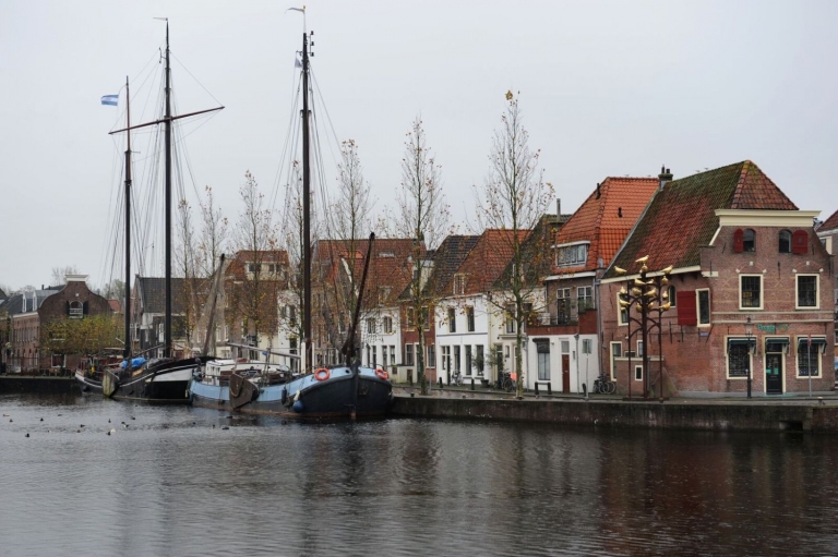 Fusie Weesp en Amsterdam?