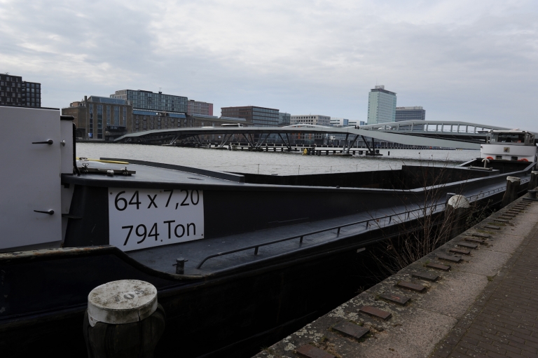 ‘Een inspiratiebron voor toekomstige bruggen over het IJ’