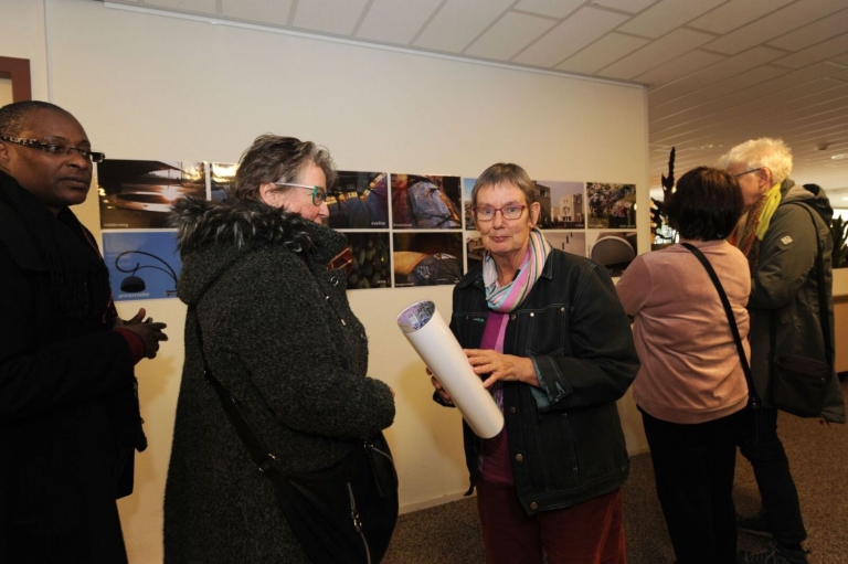 Foto-expositie in het Flevohuis: Kijk je ‘rijk’ in je wijk