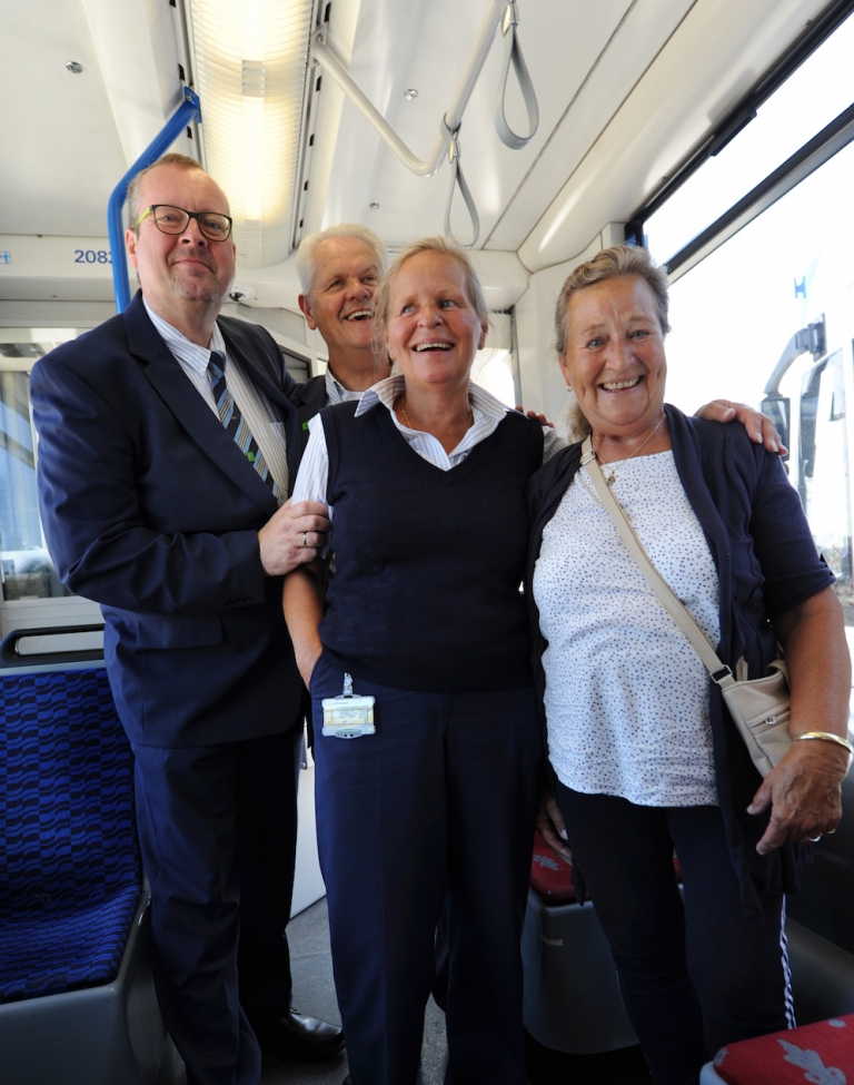 De Noord/Zuidlijn komt, tram 9 verdwijnt. Herinneringen aan mooie ritten: ‘Ooit ging een man voor mijn hokje op zijn knieën’