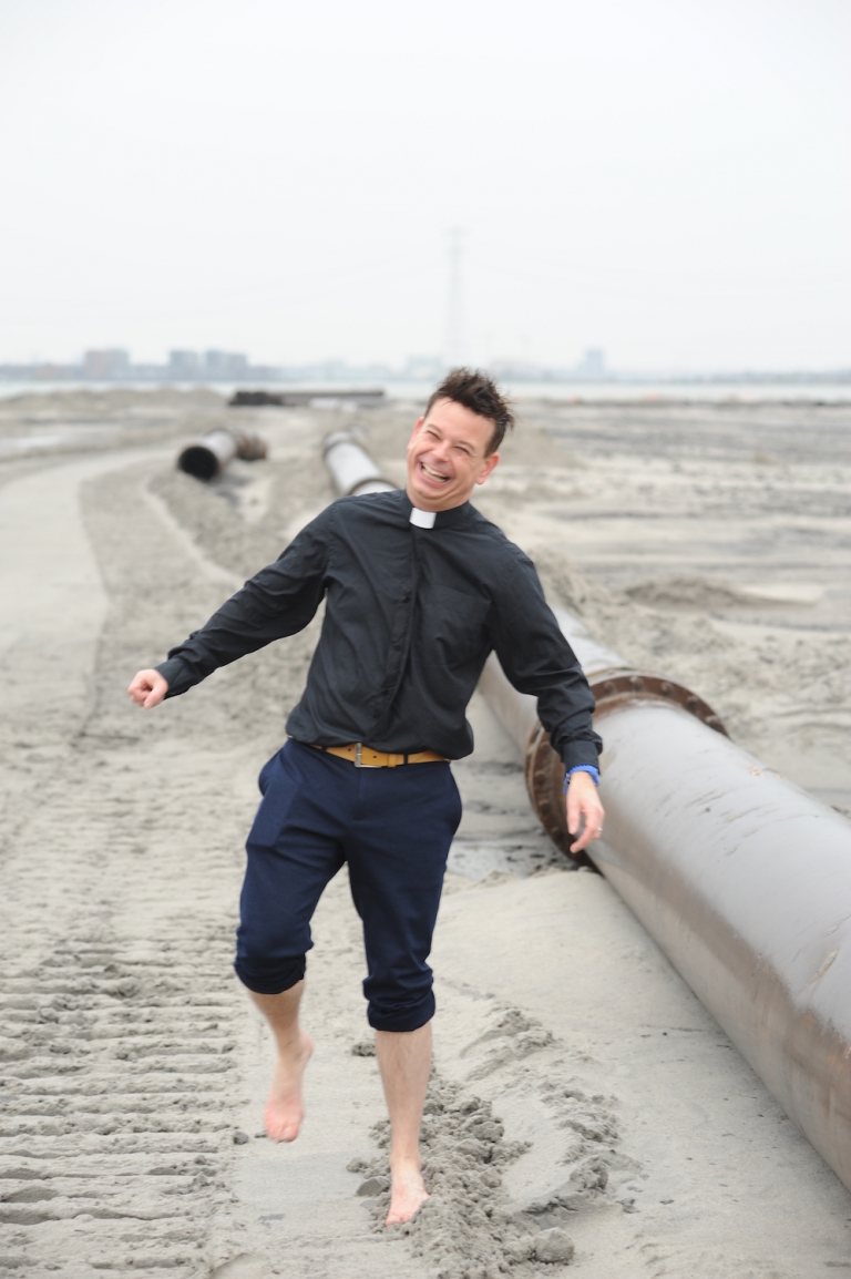 Voorganger van kerk IJburg werd slachtoffer van aanslag, de klap kwam hard aan