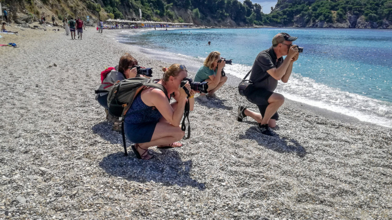 Creatieve reis naar het eiland Griekse Skopelos, ‘het paradijs op aarde’