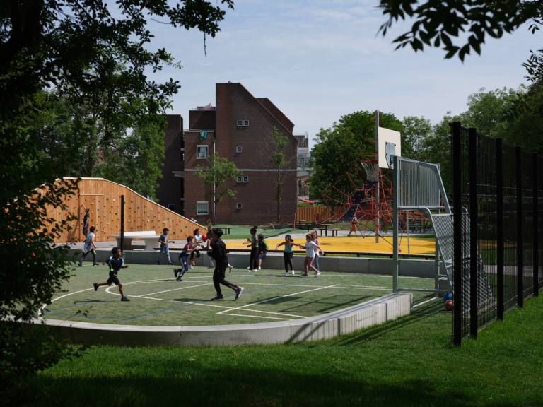 Spelen en sporten in de Rode Touwen