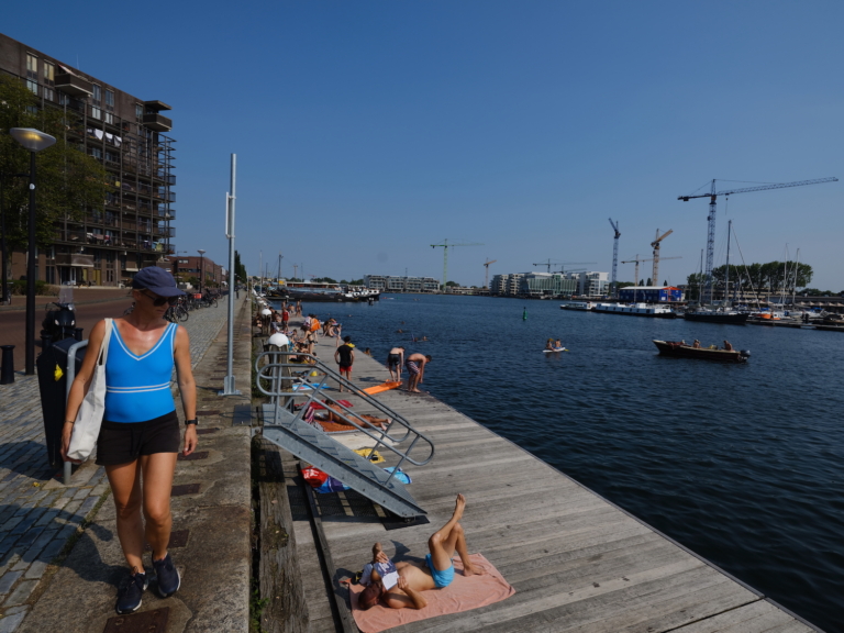 Riolen stromen over, niet meer overal zwemmen