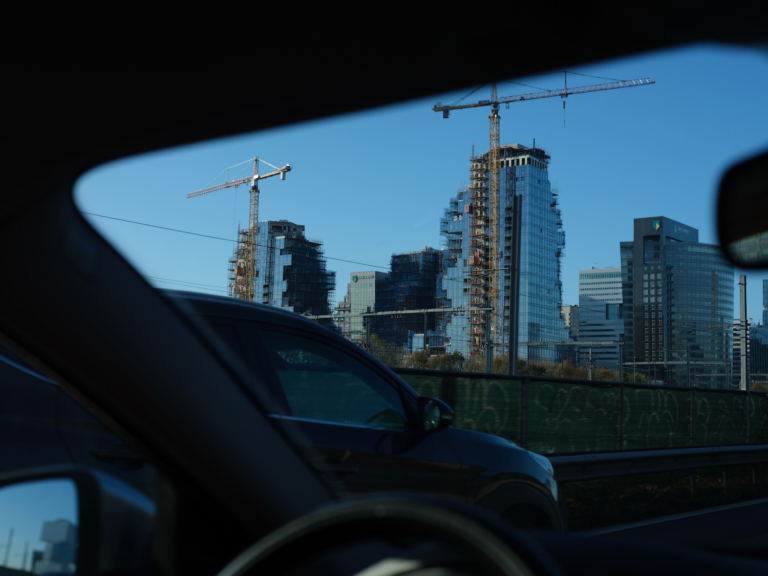 The Valley, vijf sterren: ‘Compleet gestoord, maar geweldig’