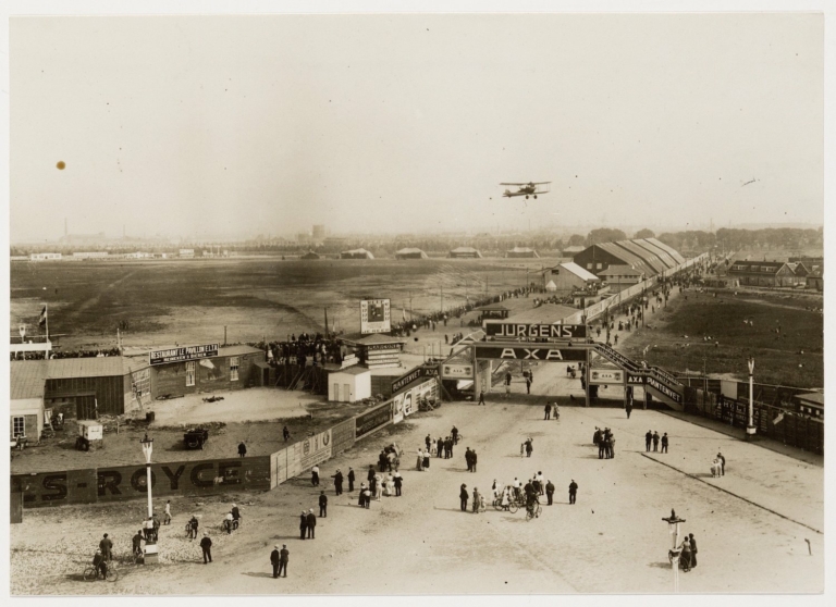 Vliegvelden aan het IJ waren bastion van de landelijke luchtvaart