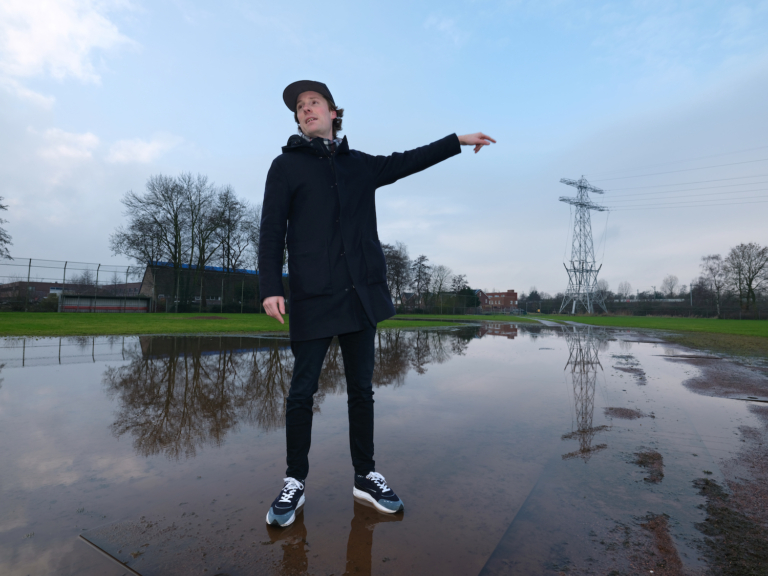 Honkbalclub TIW-Survivors vecht gedwongen verhuizing aan: ‘Soms denk ik: Hoe kún je dit doen?’