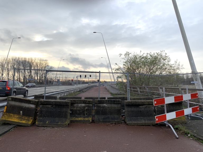 Fietspad Fortdiemerdamweg richting Uyllanderbrug weer open