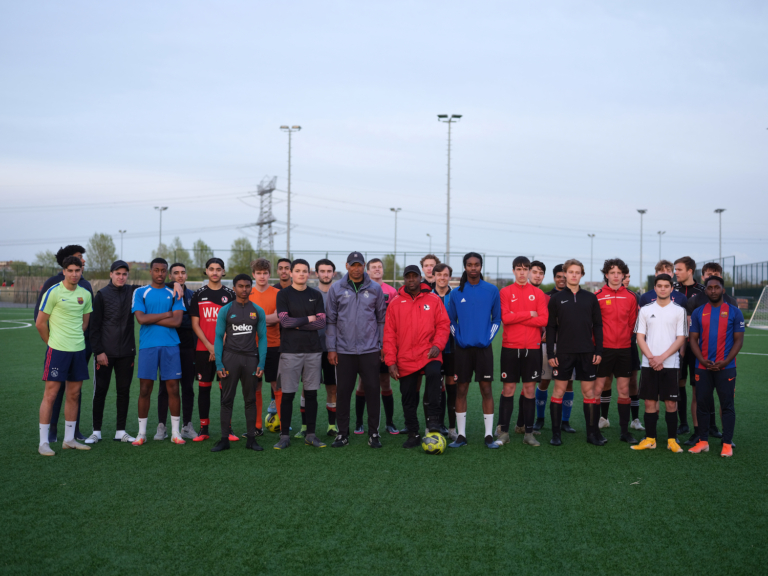 King Peerwijk ziet veel rek in AFC IJburg: ‘Ze weten niet welke goudmijn ze in handen hebben’