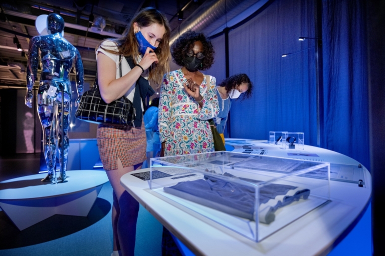 Tentoonstelling over de digitale sporen die je nalaat