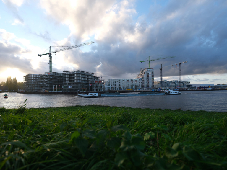 Kleding, boeken, huisraad: rommelmarkt op 10 oktober in Cruquiuseiland