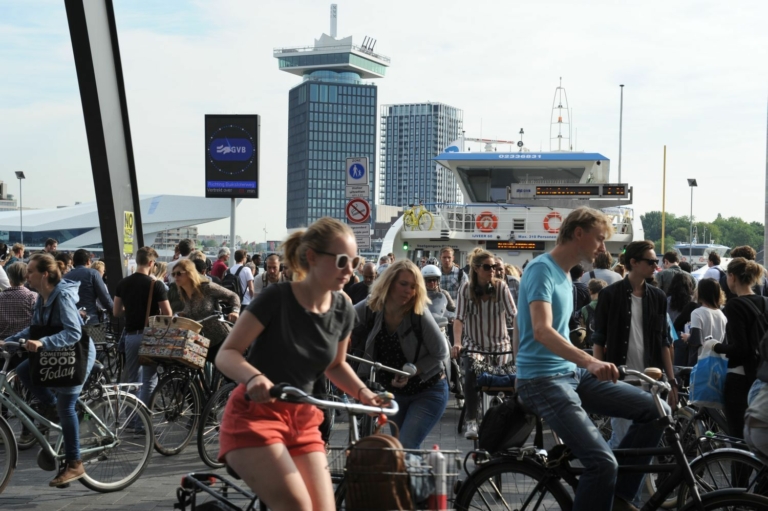 Geef je mening: Nieuwe plannen voor twee bruggen over het IJ