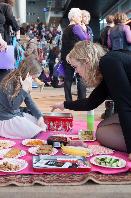 Zondagmiddagpicknick in het Muziekgebouw