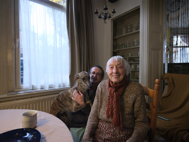 Een ochtend meekijken met Verpleeghuiszorg Thuis: ‘Dit is heel bijzonder, de zorg zo persoonlijk afgestemd’