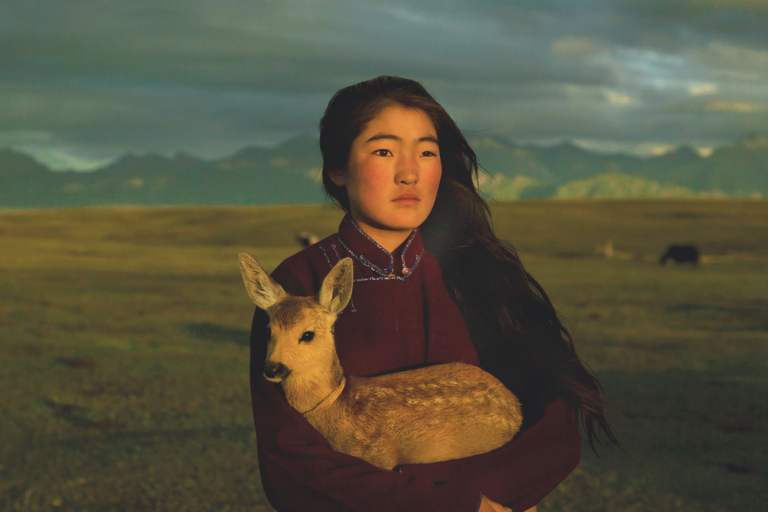 Healing Power in het Tropenmuseum slaat de spijker op zijn kop