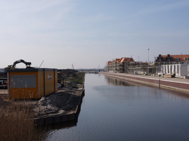 Weesp nu stadsdeel van Amsterdam. ‘De stad is een scheve pizza geworden’