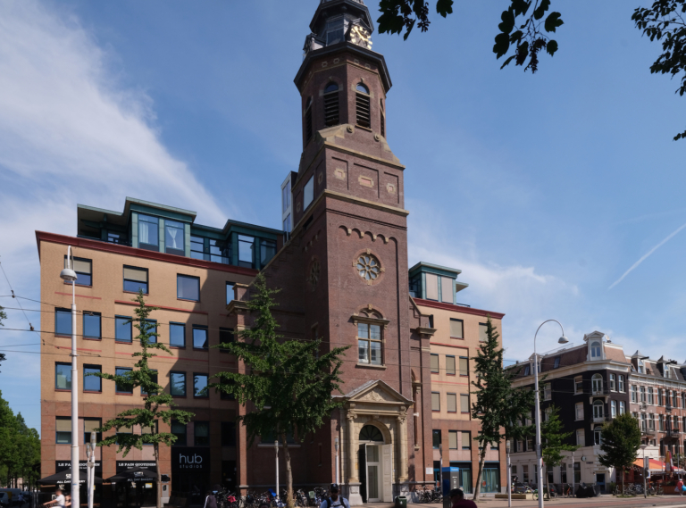 Vrijwilligerswerk aan het Oosterpark: Muiderkerk zoekt gastvrouwen en gastheren