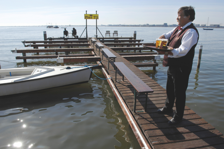 De vreemde windstreken van Amsterdam (vervolg)