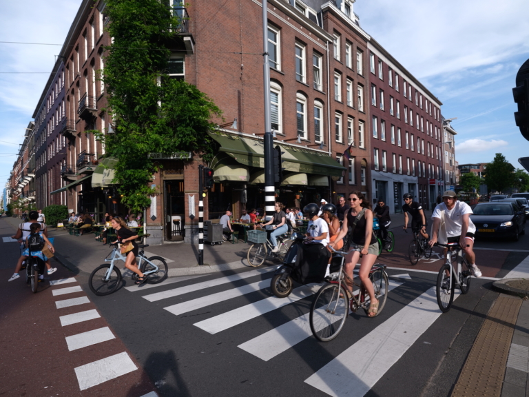 (te) Snelle e-bikes en meer deelvervoer